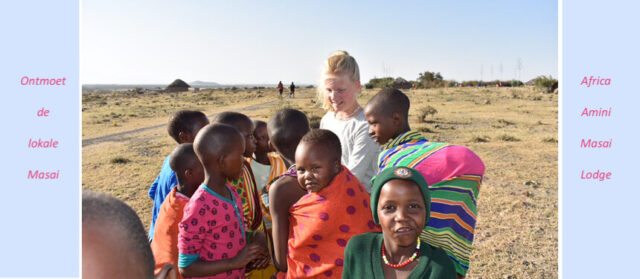 ontmoeting nerderlands meisje met Masai kinderen tijdens familiereis met jonge kinderen tanzania