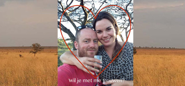 huwelijksaanzoek op de serengeti bij een special campsite tanzania