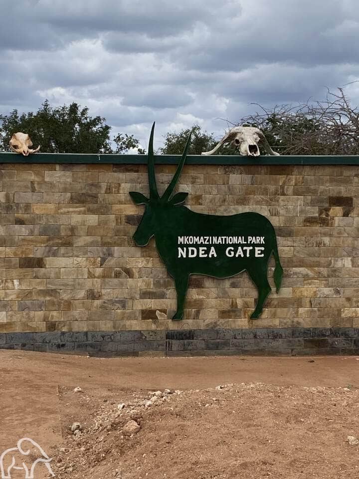 Toegangs bord met daarop Mkomazi National Park Ngea Gate